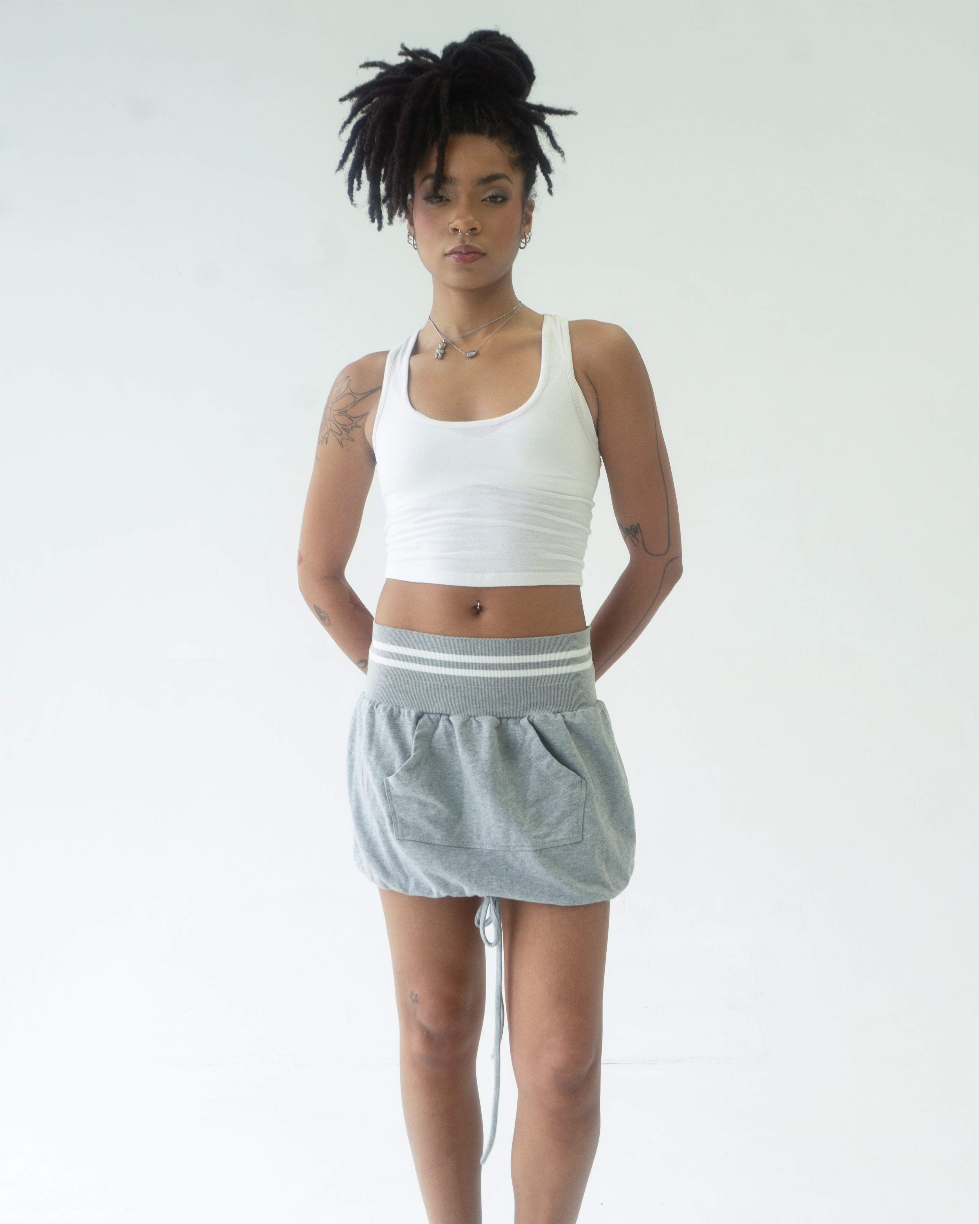 the MONROE mini sweatskirt