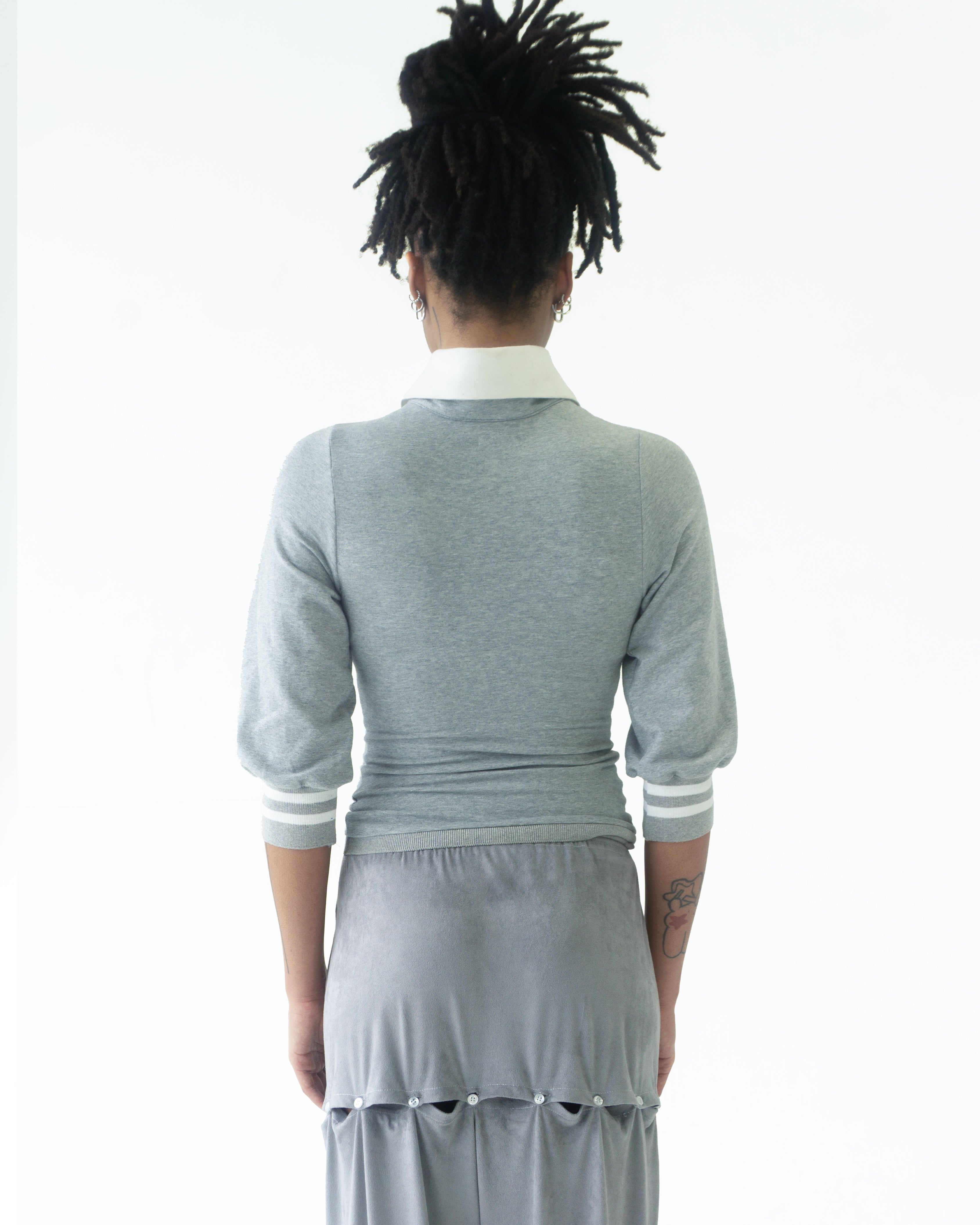 the SIREN polo hoodie in gray