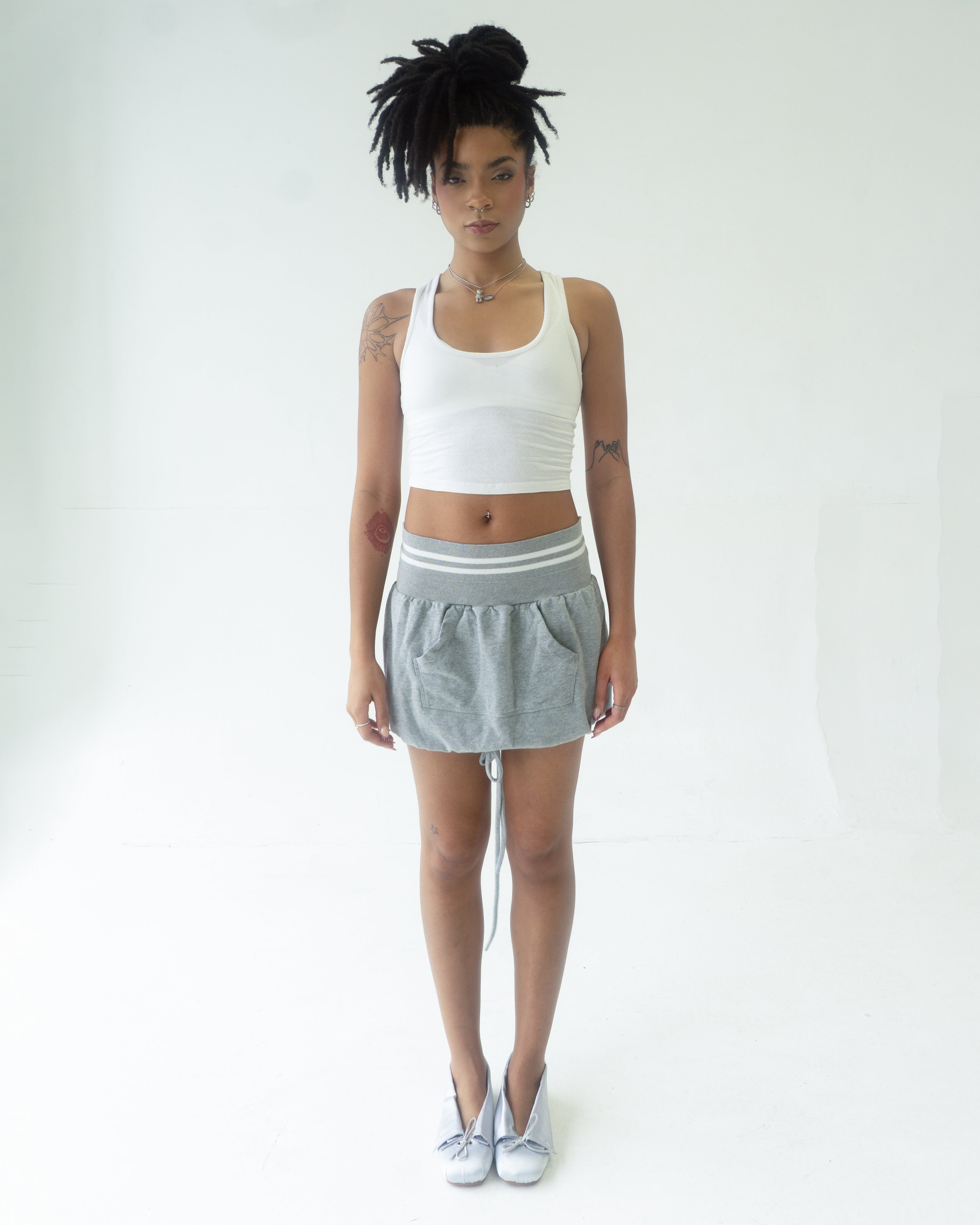 the MONROE mini sweatskirt