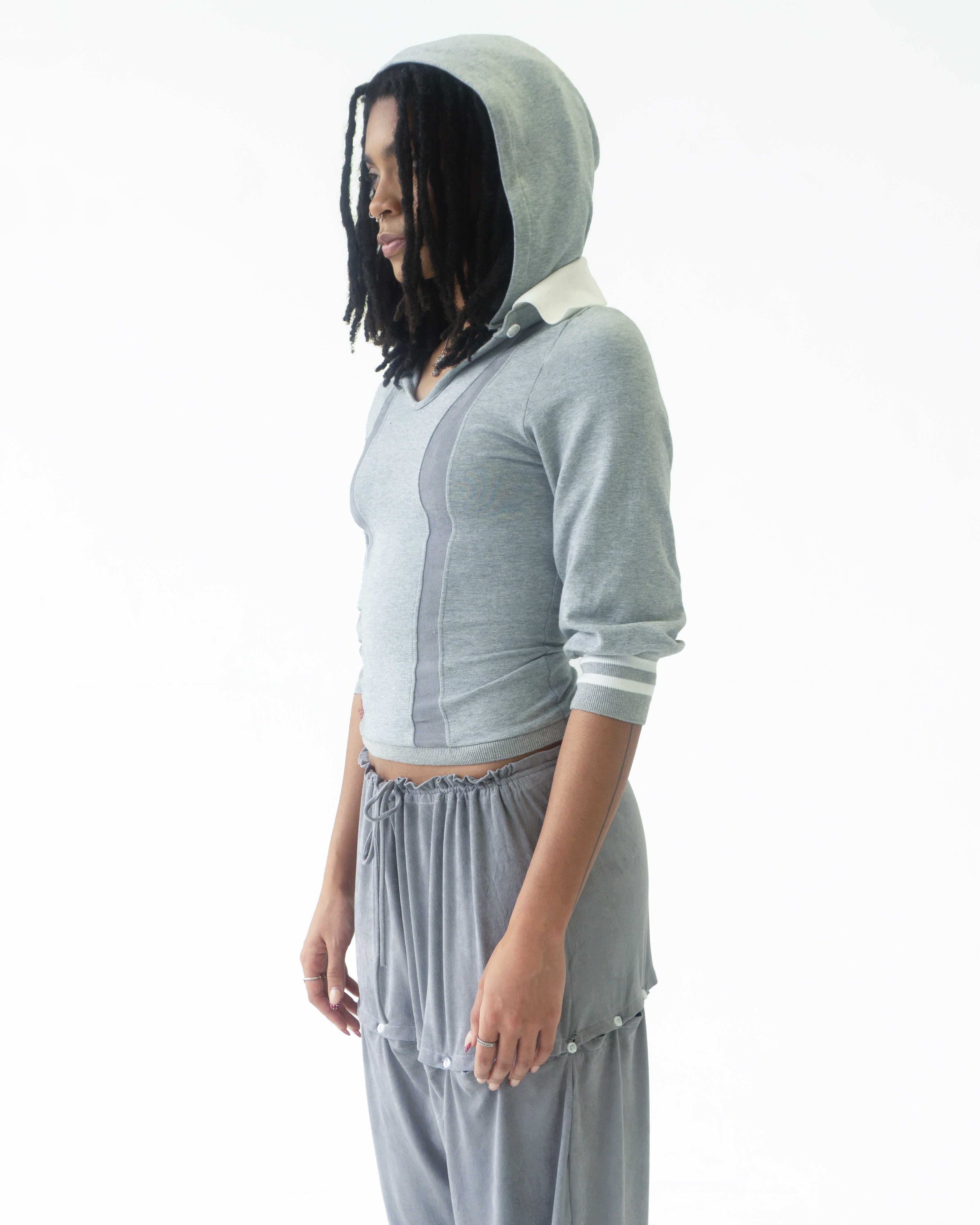 the SIREN polo hoodie in gray