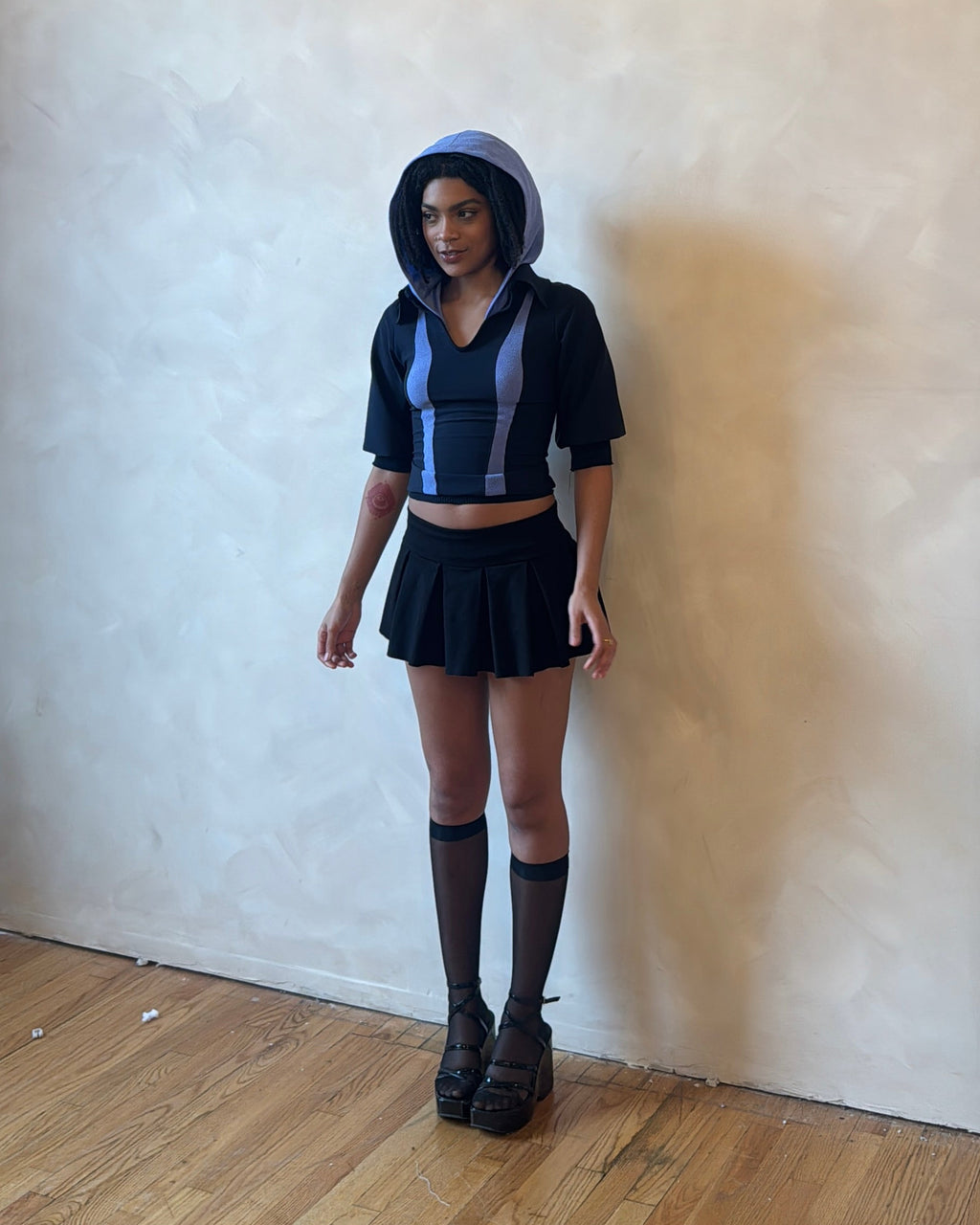 the SIREN polo hoodie in blue