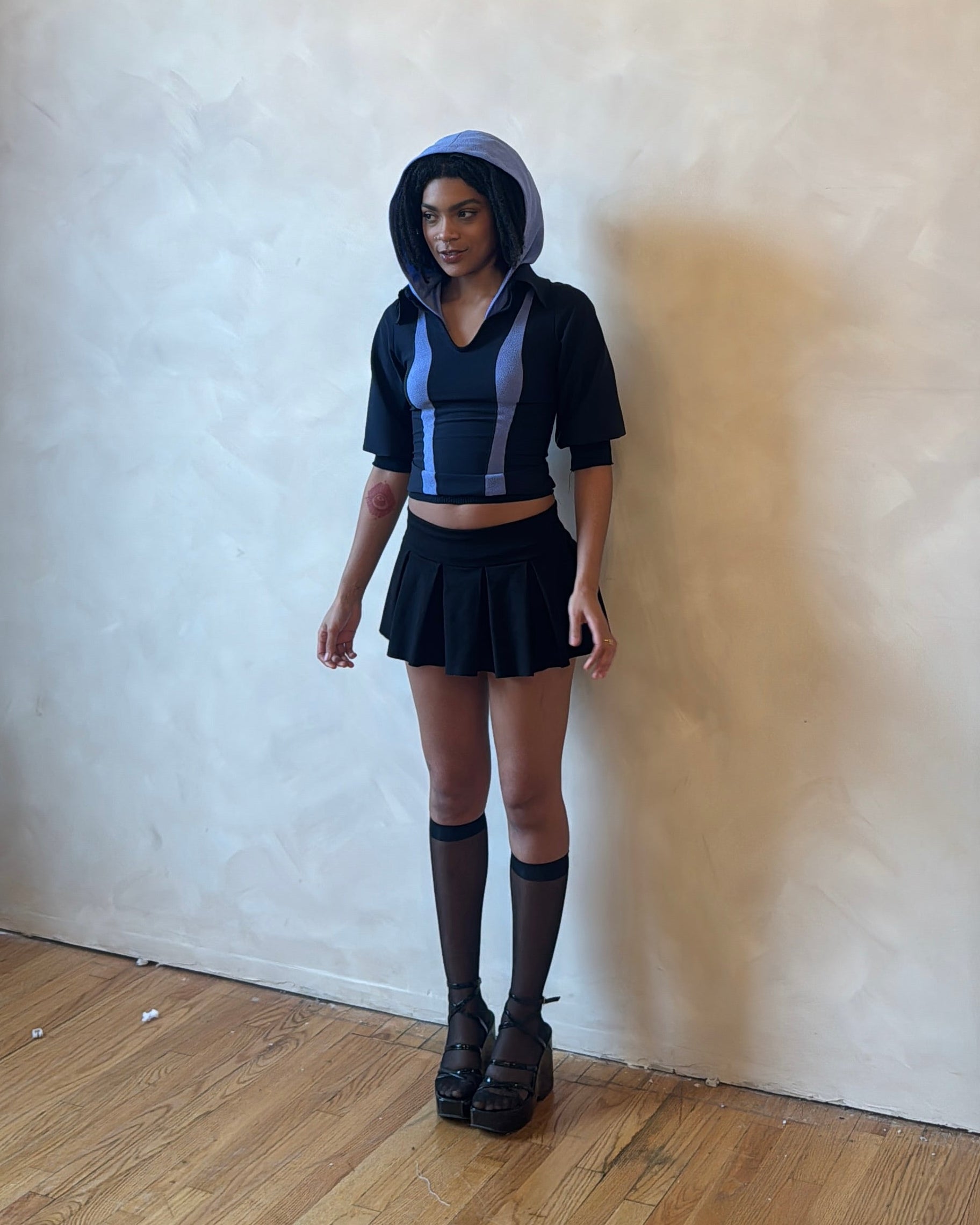 the SIREN polo hoodie in blue